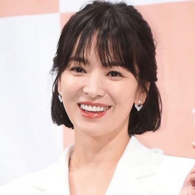 Khuyên tai Song Hye Kyo