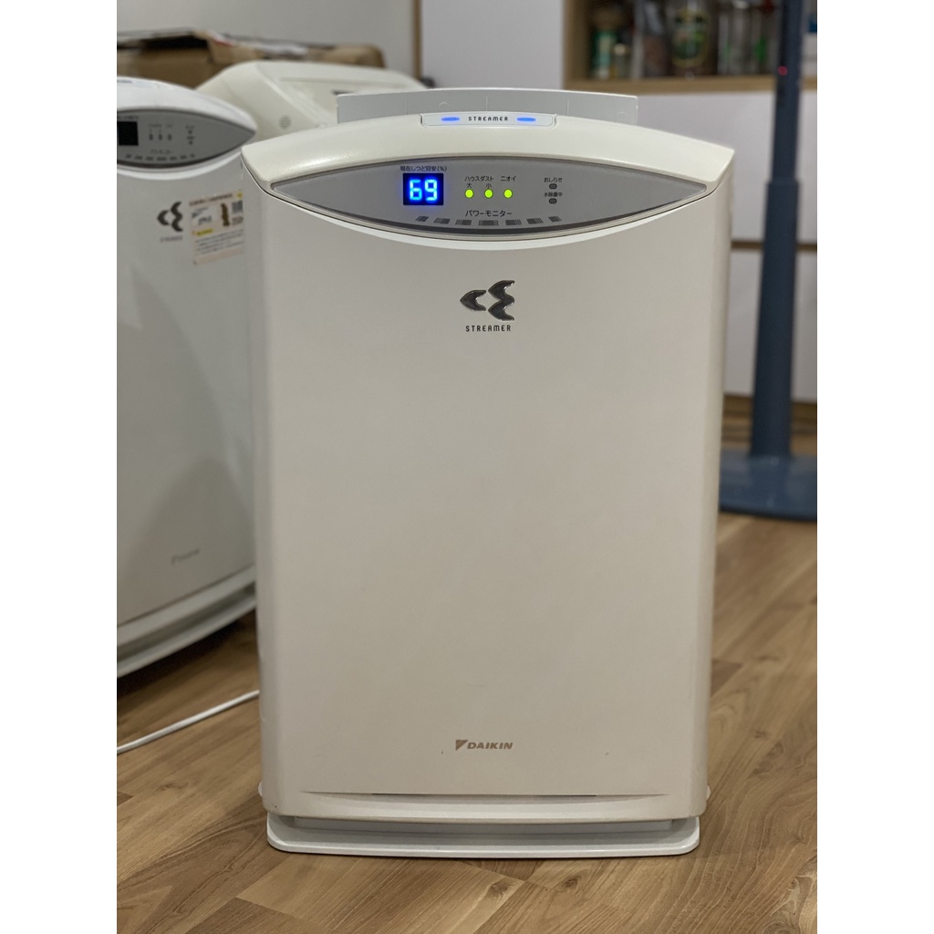 ダイキン 加湿ストリーマ空気清浄機 MCK70R-W【取扱説明書付】