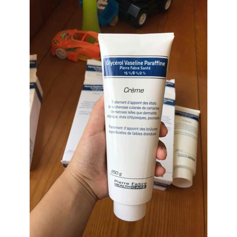 kem dưỡng ẩm Dexeryl