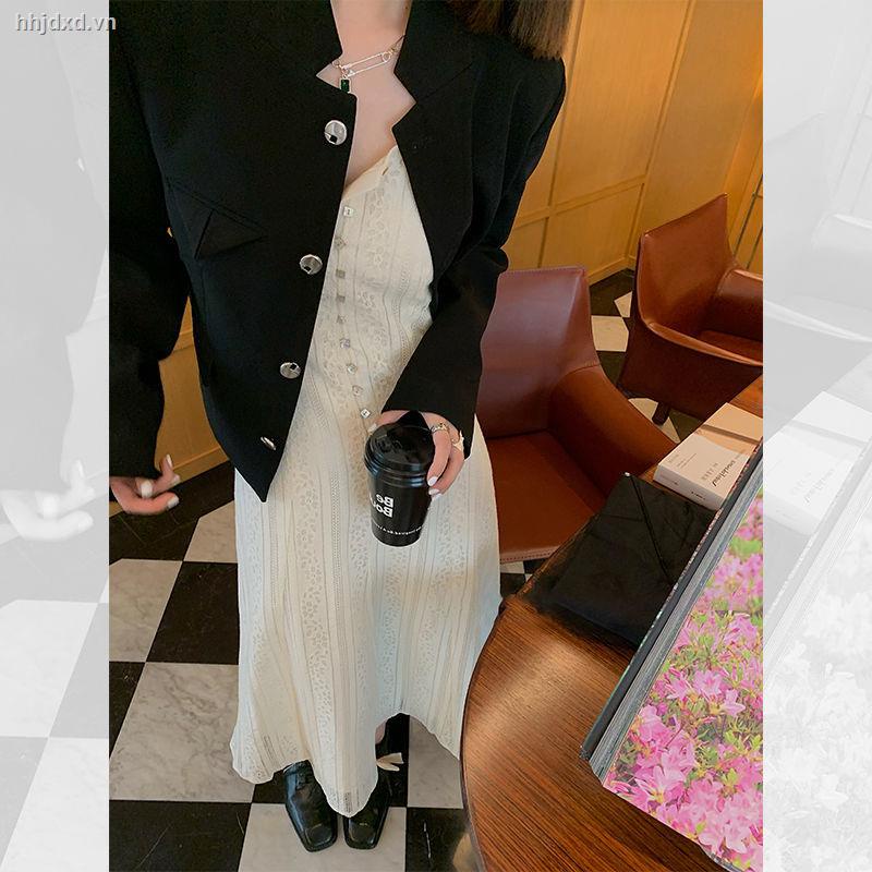 Đầm Hai Dây Phối Ren Màu Trắng Phong Cách Mới 2022 Thời Trang Mùa Xuân