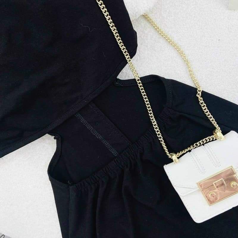Đầm body cut cổ bẻ xinh big size