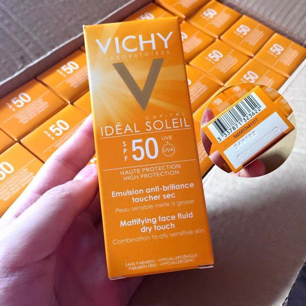 Kem Chống Nắng Vichy Ideal Soleil Mattifying Face Fluid Dry SPF 50 UVA +UVB 50ml