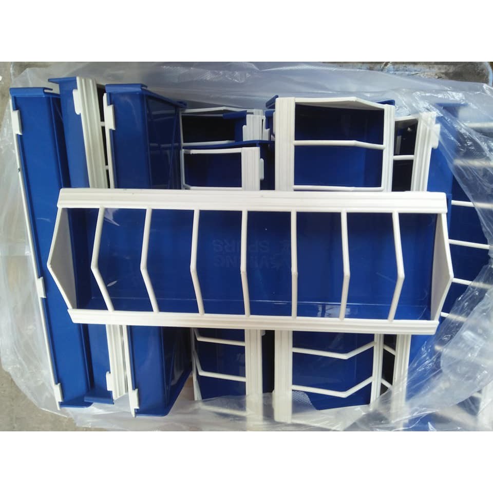 MÁNG ĂN CHỐNG BỚI CHO GÀ, BỒ CÂU, CHIM CẢNH