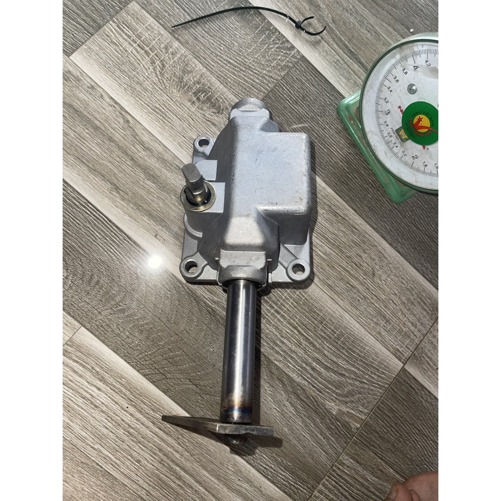 Sản phẩm gia đình làm: Cụm máy khâu hộp số 3,5 đến 6 tấn hộp số 145