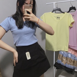 Áo thun trơn cổ V cotton nữ 4 màu Chustore co giãn 4 chiều form dáng đẹp mặc hàng ngày