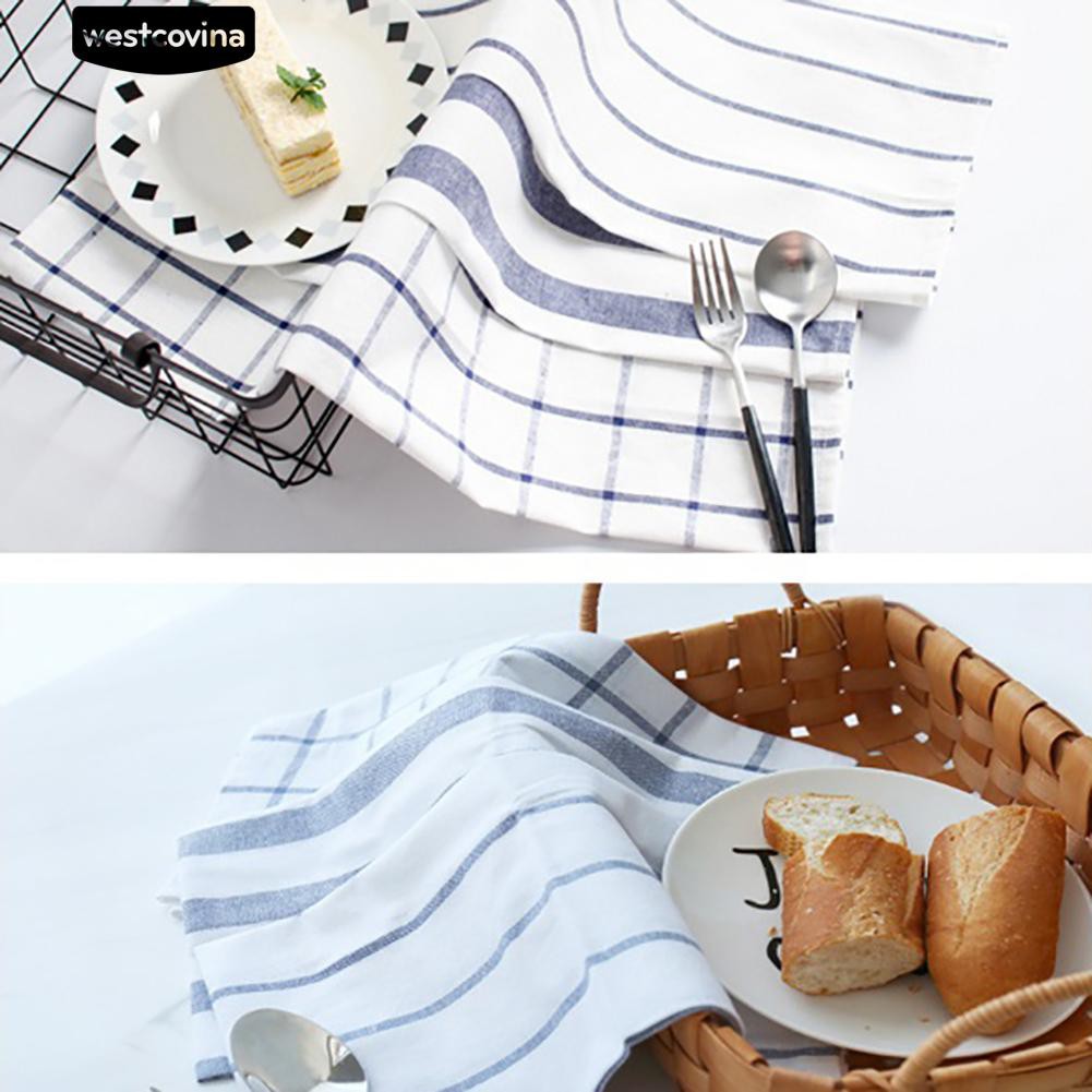Khăn Trải Bàn Kẻ Sọc Thời Trang Trẻ Trung