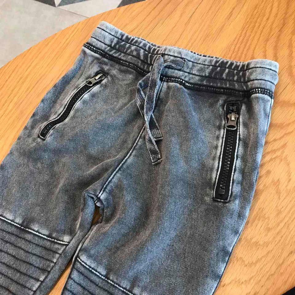 Quần jogger bé trai