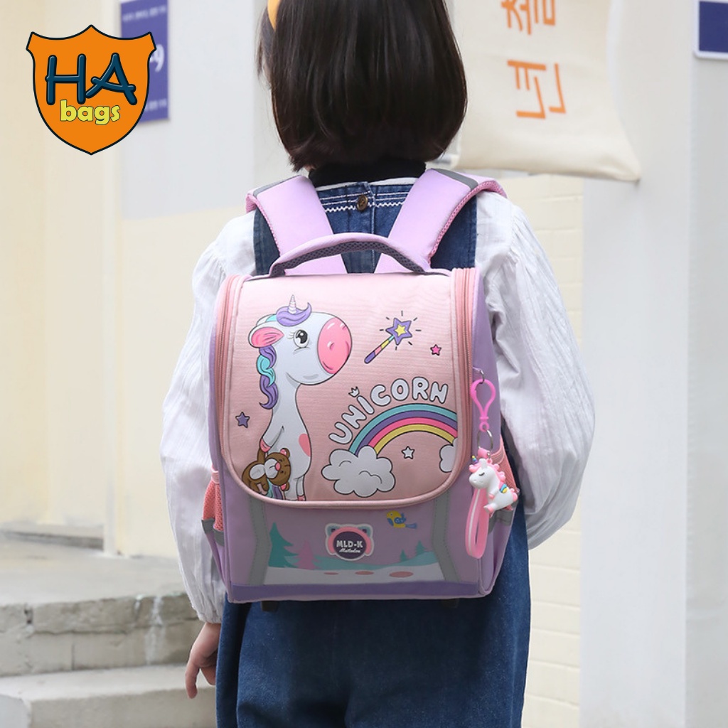 Balo đi học siêu nhẹ HA1017  kích thước 37x26x13,5cm phù hợp cho bé mẫu giáo lớn và học sinh lớp 1