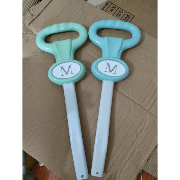 Lót chân xe tròn. tay đẩy và Lót đệm ngồi xe tập đi