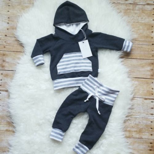 Bộ áo hoodie và quần dài phối ống họa tiết sọc ngang dành cho trẻ sơ sinh