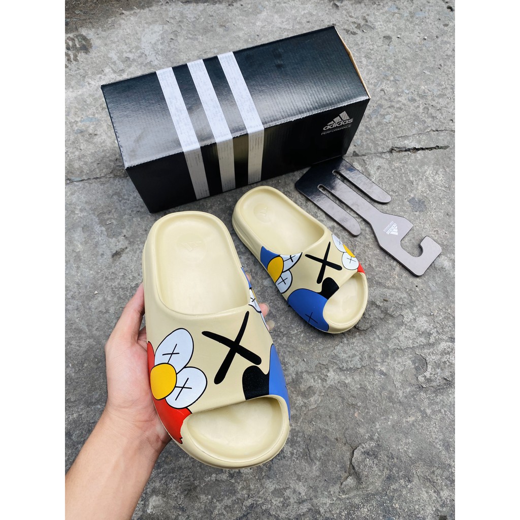Dép nữ yz slide * kaws kem