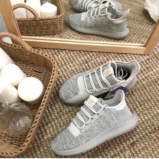 Giày adidas tubular shadow tan