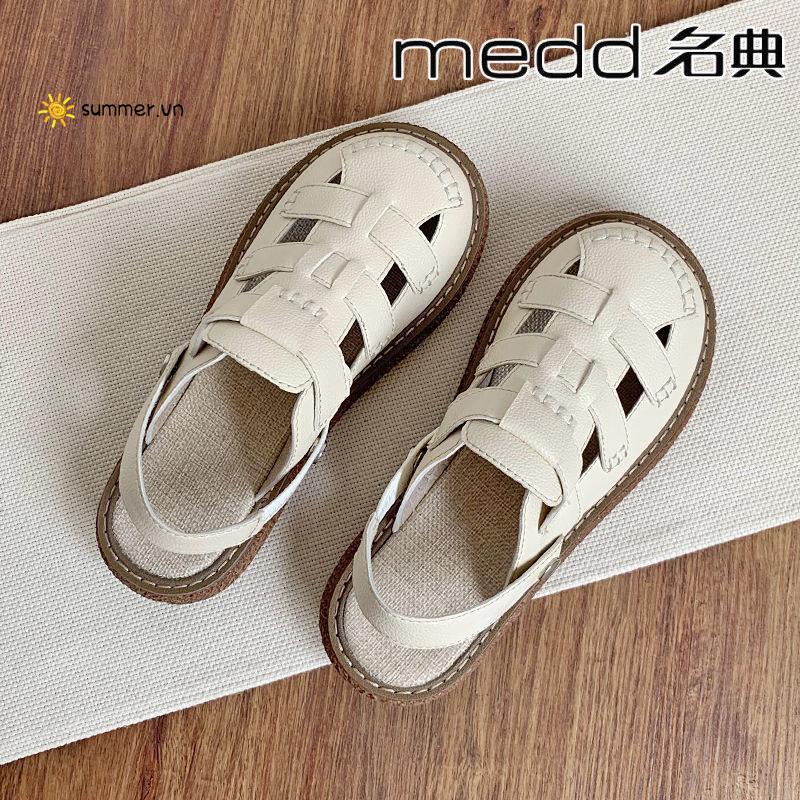 Giày Sandal Đế Dày Thiết Kế Đục Lỗ Dễ Thương Thời Trang Cho Nữ