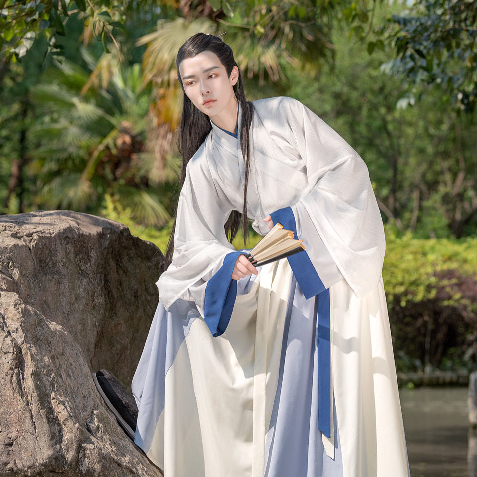 Bộ Hán Phục Phong Cách Trung Hoa Thanh Lịch Dành Cho Cả Nam Và Nữ | BigBuy360 - bigbuy360.vn