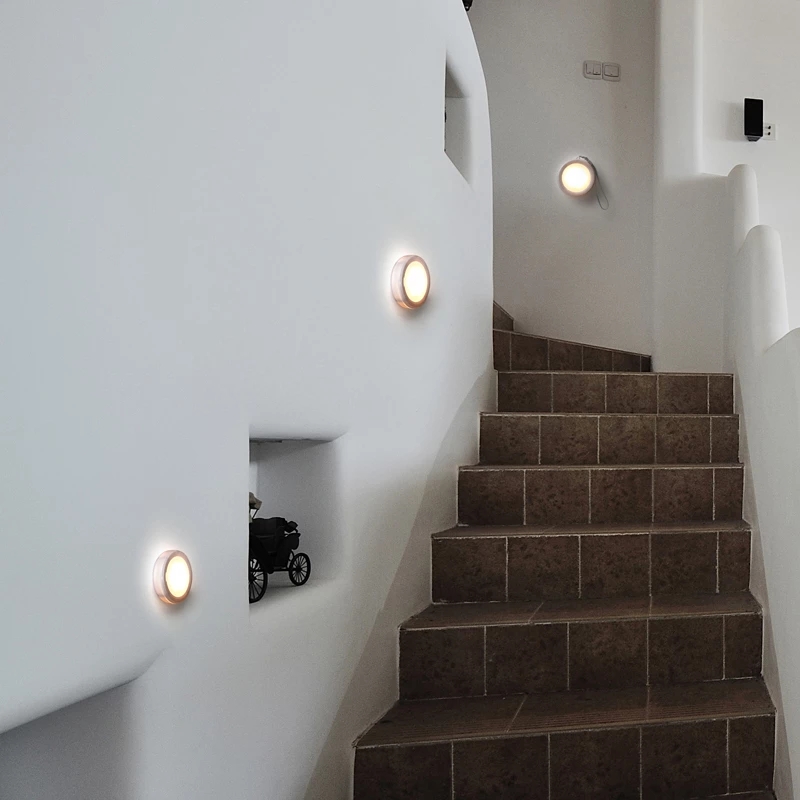 Đèn led cảm ứng chạm không dây tiện lợi