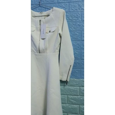 Đầm hiệu Elise tay dài size M nguyên tag