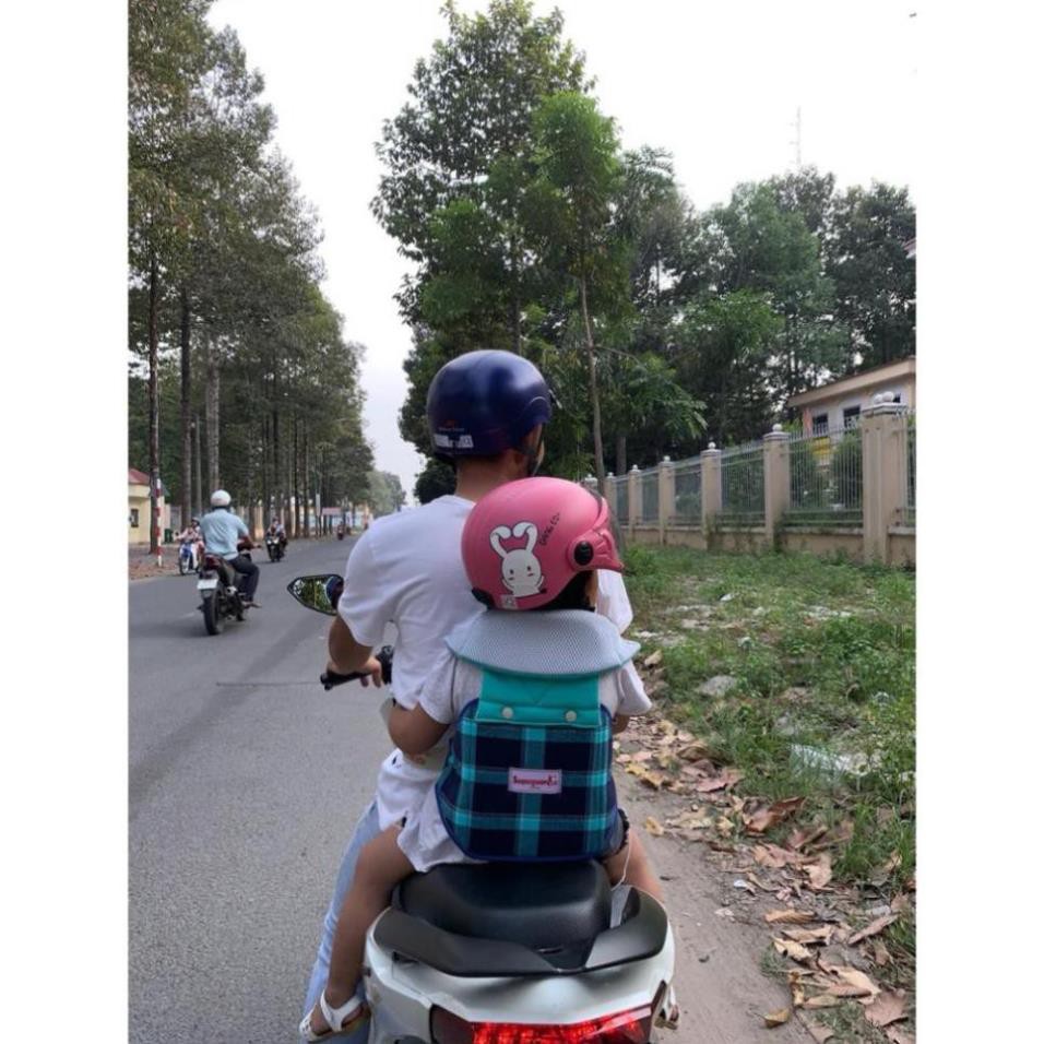 Đai an toàn đi xe máy Supeguardo cho bé có đỡ cổ