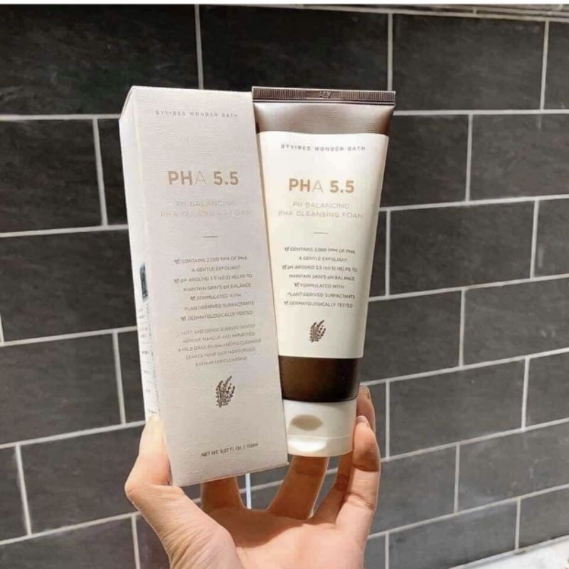 Sữa rửa mặt PHA 5.5 làm sạch sâu lỗ chân lông