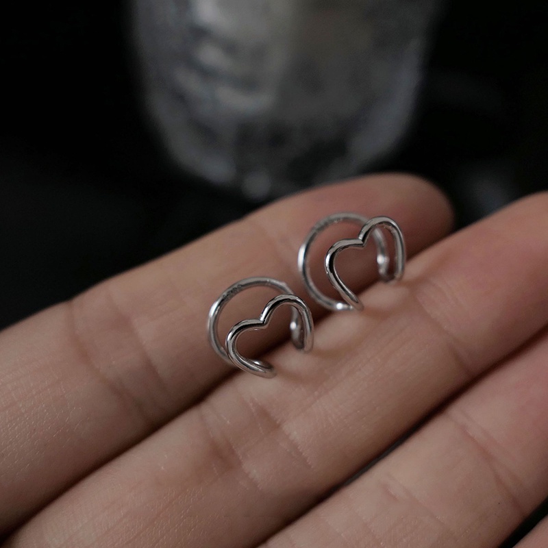 Khuyên Kẹp Vành Tai Hình Dạng Trái Tim Nhỏ Phong Cách Hàn Quốc Thời Trang Cho Nữ