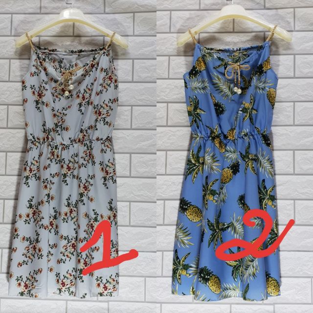 Váy dây gắn hột quảng châu | BigBuy360 - bigbuy360.vn