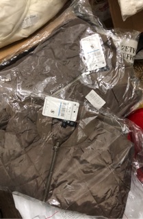 Áo khoác bomber nữ chần bông