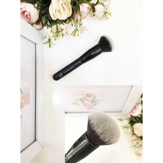 CỌ TÁN NỀN ELF ULTIMATE BLENDING BRUSH [BEAUTYBOXHN]