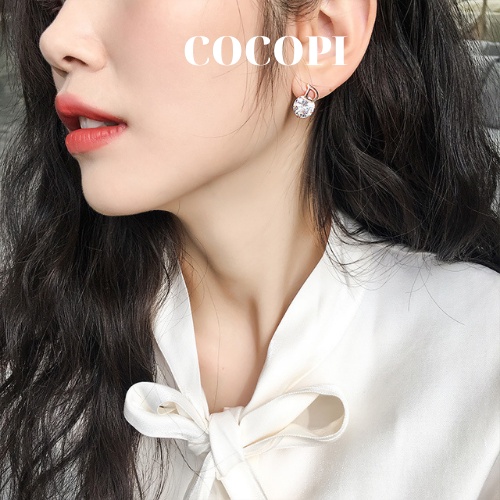Bông Tai, Khuyên Tai chữ D đính đá cao cấp phong cách sang trọng COCOPI Accessories - BT041