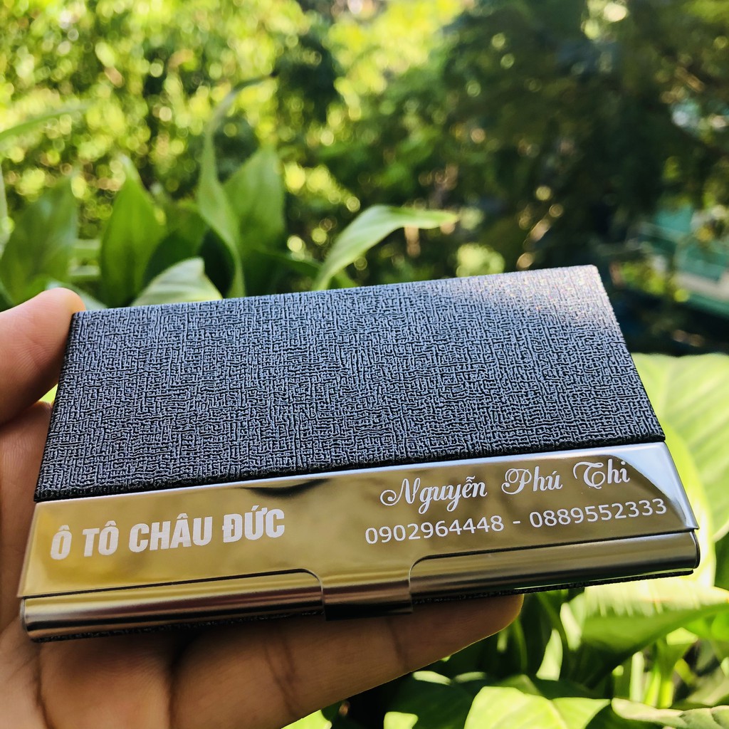 KHắc tên họp đựng name card bằng da, hộp đựng thẻ ATM, ví đựng danh thiếp tặng sếp cao cấp