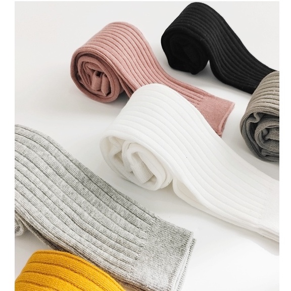 Quần tất len thu đông co giãn cực tốt cho bé 2022