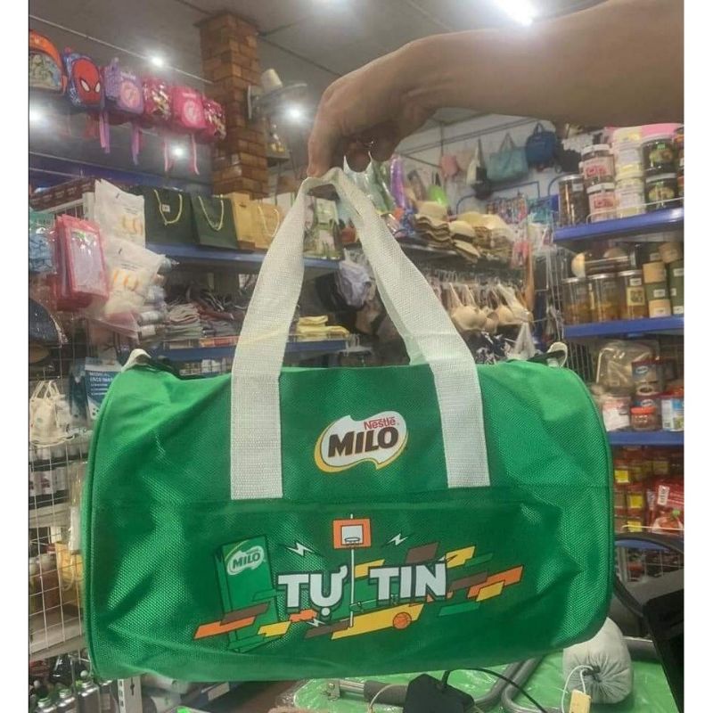 Túi du lịch Milo tự tin
