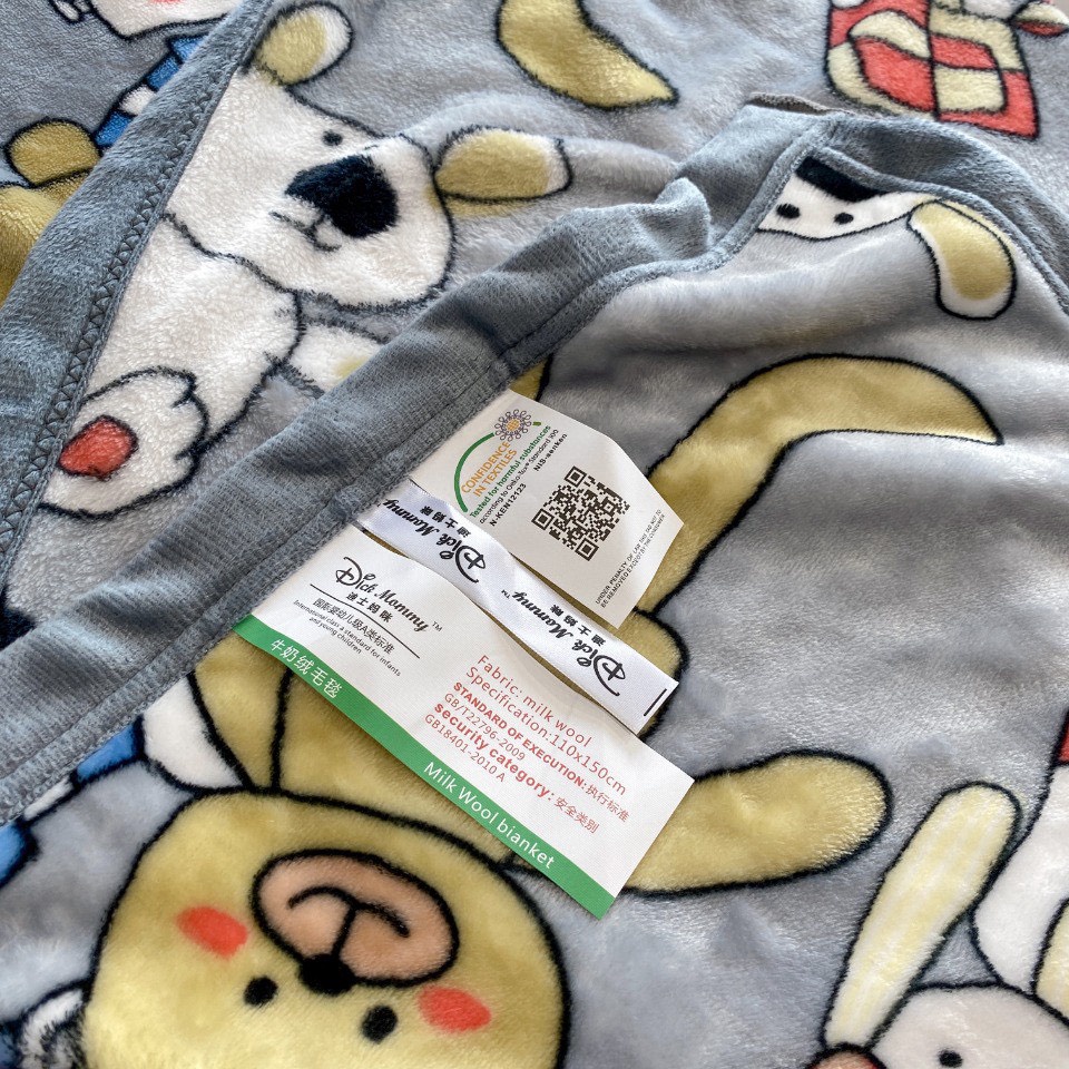 Chăn cho bé đi học, mền cho bé thương hiệu Disney mommy chuẩn đẹp xuất sắc, chất nỉ sữa siêu mềm mịn không xổ lông
