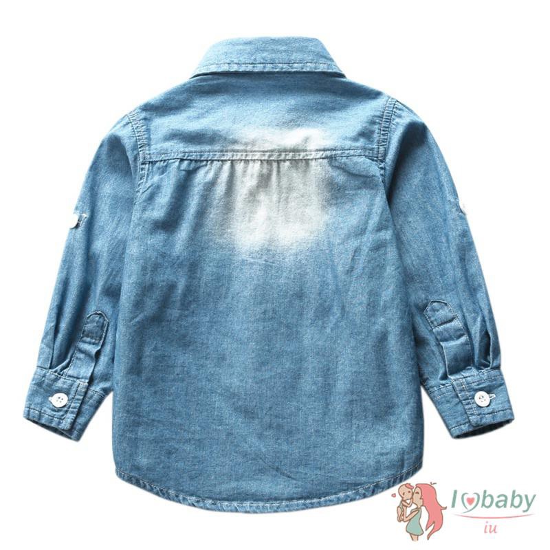 Áo khoác denim dài tay phối nút hình hươu cao cổ cho bé