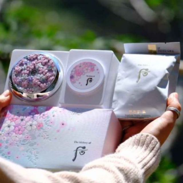 CUSHION WHOO 1 HỘP 1 LÕI 1 HỘP PHẤN MÁ HỒNG