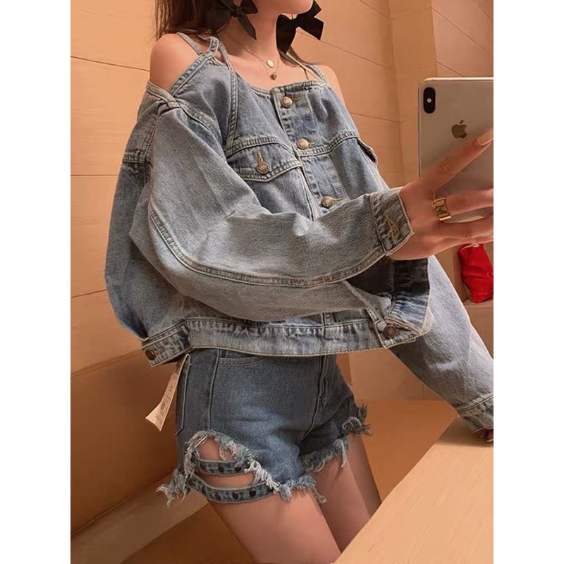 Áo khoác bò hở vai