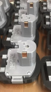 Adapter may Ryobi dùng pin makita