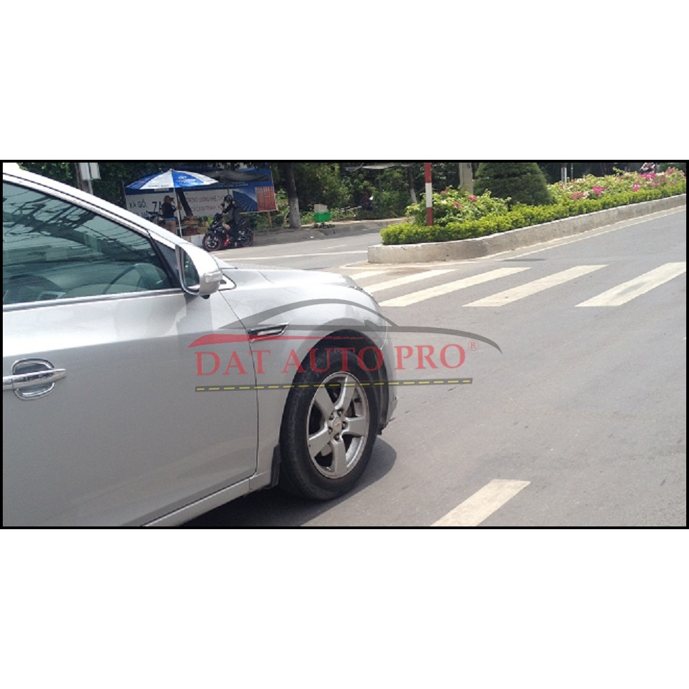 Đèn xi nhan hông sport dùng cho cruze,lacetti CDX và nhiều dòng oto khác.