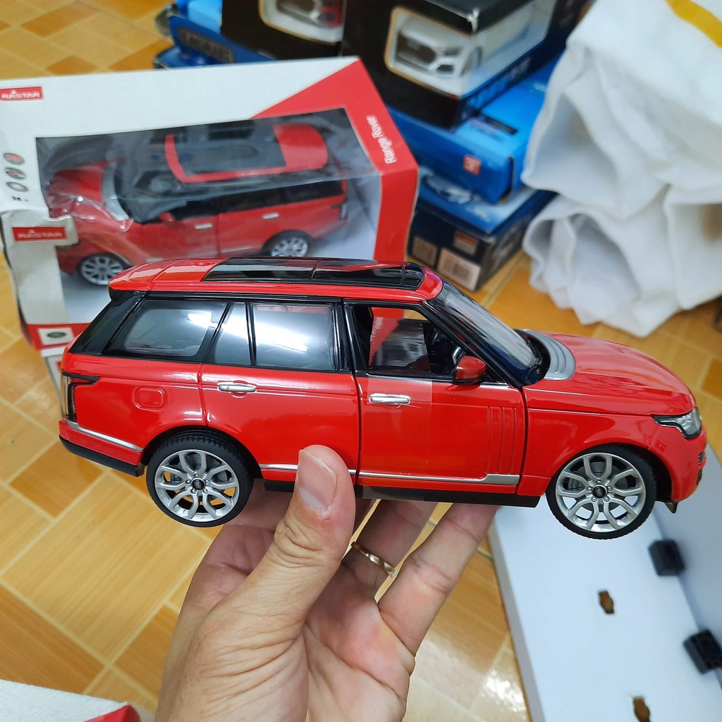 Xe ô tô mô hình Range Rover tỉ lệ 1:24 xe ô tô mô hình bằng sắt đồ chơi trẻ em có vô lăng bẻ lái và mở 2 cửa trước