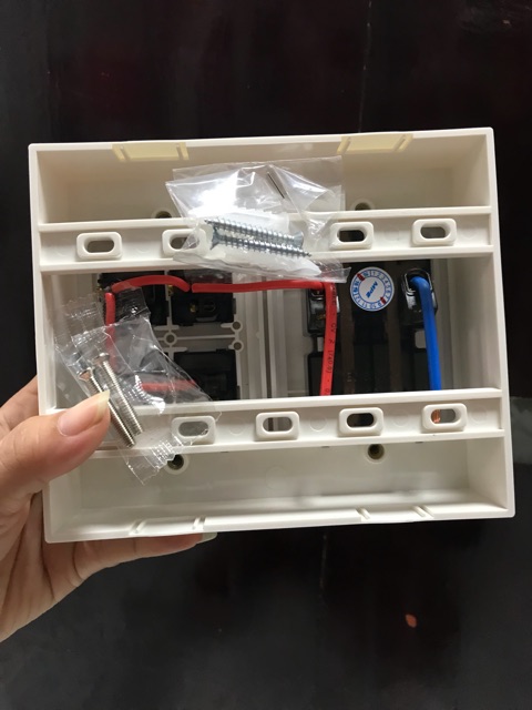 Bộ Taplo 3 ổ cắm,4 công tắc MPE
