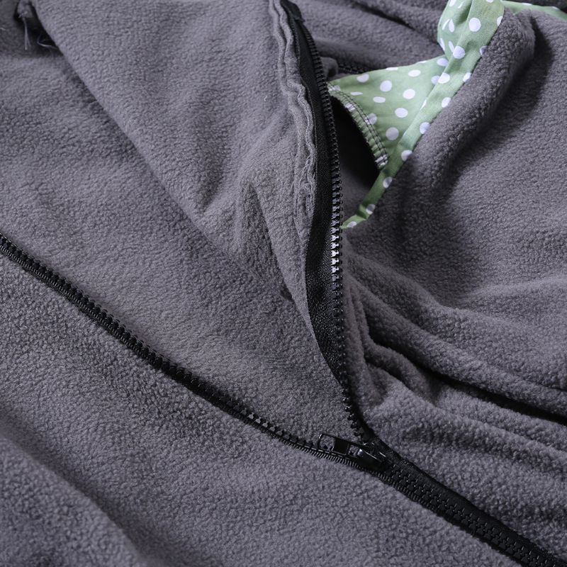 Áo hoodie Kangaroo có đai địu tiện dụng thời trang mùa đông cho mẹ và bé