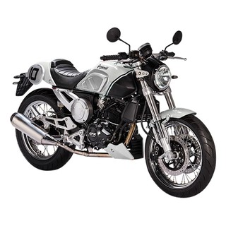 Xe máy GPX Gentleman 200
