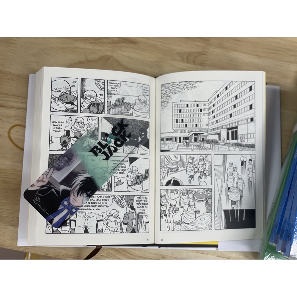 Sách - Black Jack 12 (Bìa cứng) - Osamu Tezuka – NXB Trẻ