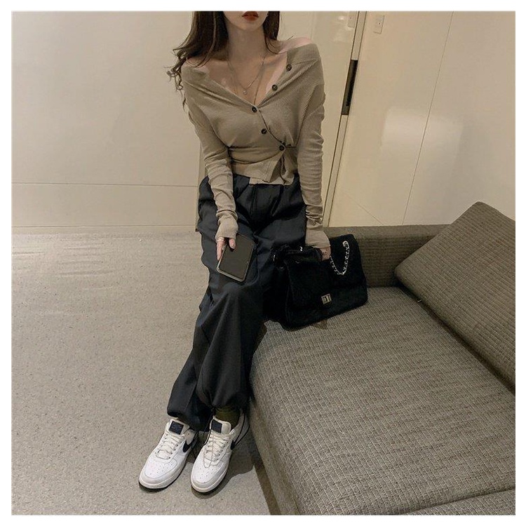 Áo len dài tay vạt chéo phối nút thời trang mùa xuân mới 2021 dành cho nữ