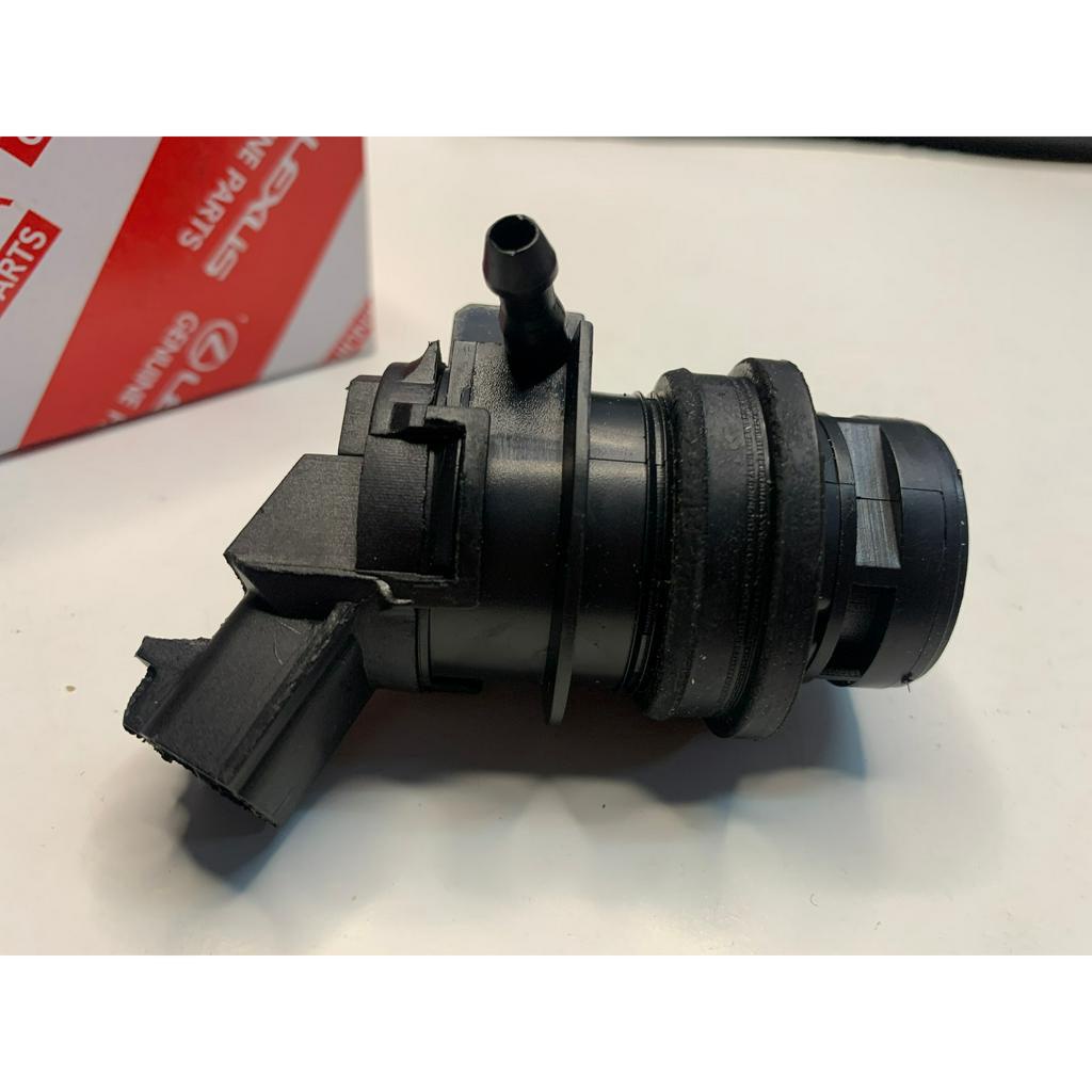 Mô tơ nước rửa kính, bơm nước xịt kính xe Fortuner, Vios, Camry, INNOVA Đời cũ...