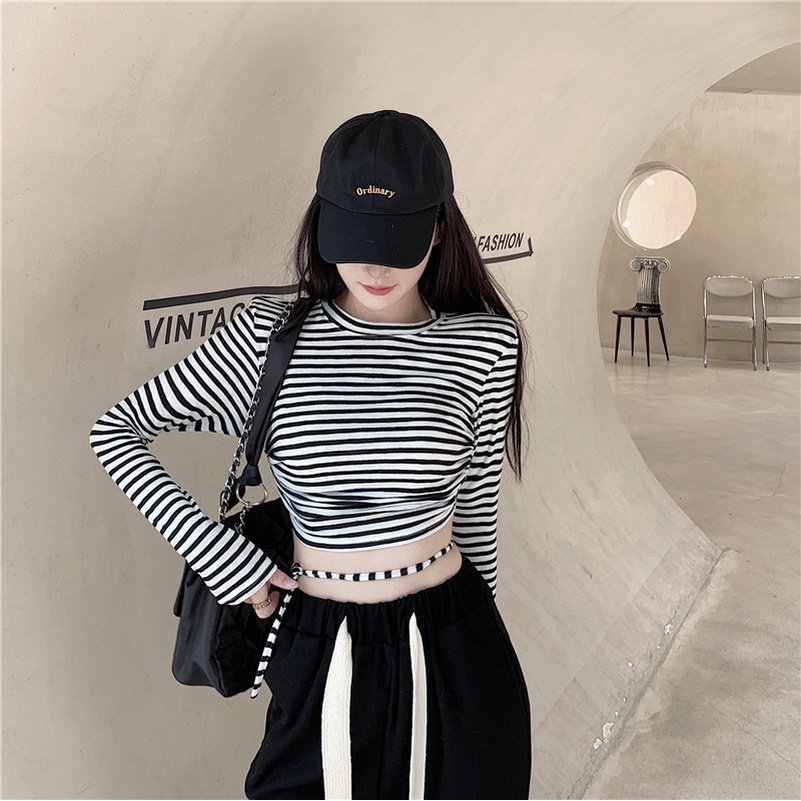 Áo thun tay dài cổ tròn dáng ôm họa tiết kẻ sọc ngang thời trang cho nữ