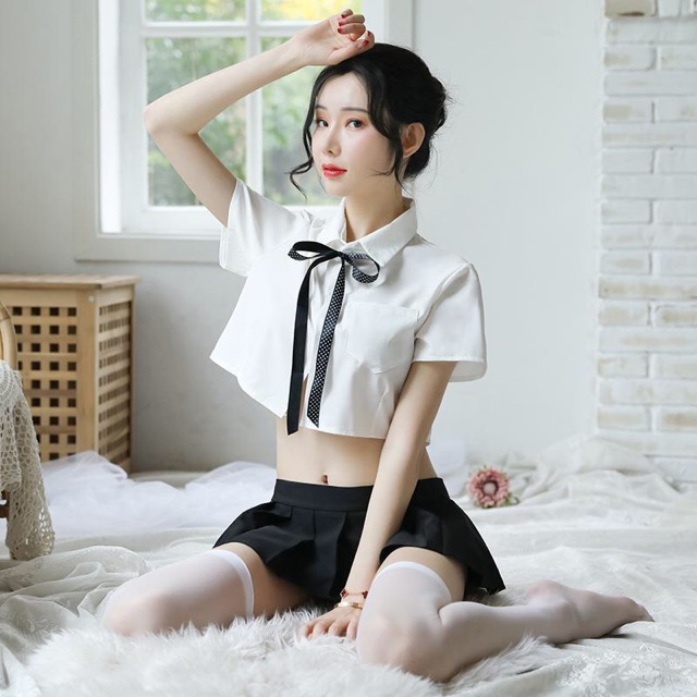 Cosplay Học Sinh Dễ Thương • ME1549 Áo Kèm Dây Nơ Đáng Yêu • Chân Váy Siêu Ngắn Gợi Cảm | BigBuy360 - bigbuy360.vn