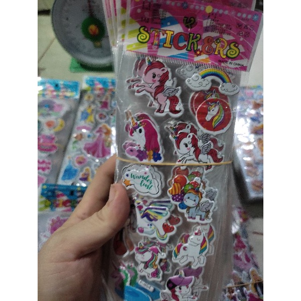 Dán hoạt hình 7x17cm