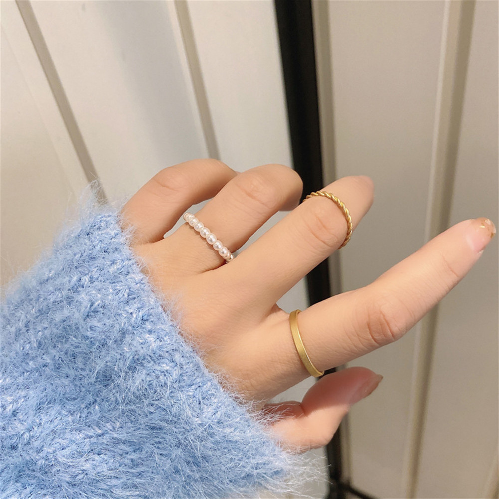 Set 4 Nhẫn Đeo Tay Kim Loại Đính Ngọc Trai Giả Retro Cho Nữ