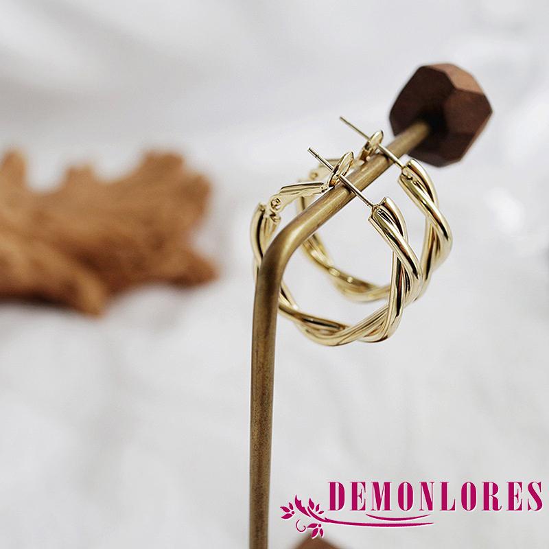 Hoa tai hình tròn màu sắc tinh tế thời trang dành cho nữ