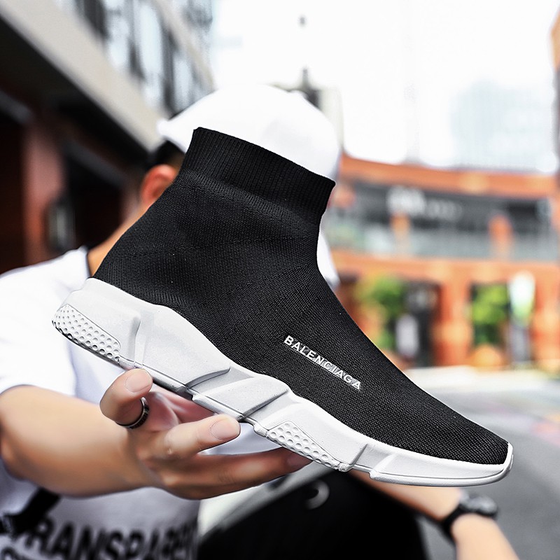 Giày Thể Thao size 36-45 Siêu Nhẹ Thoáng Khí Thời Trang Cho Nam Và Nữ