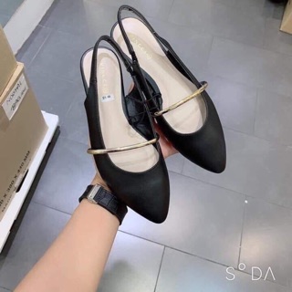 Giày vincci (Nguyễn Thị Phương Anh)